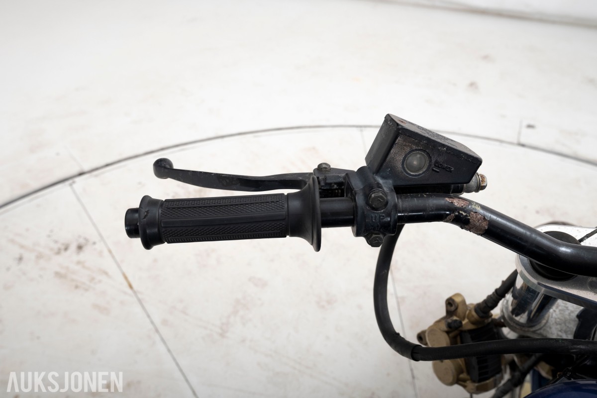 1986 Suzuki GSX-R 1100 SLINGSHOT - UTEN MINSTEPRIS!