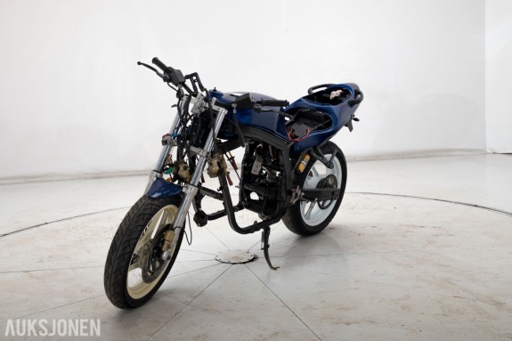 1986 Suzuki GSX-R 1100 SLINGSHOT - UTEN MINSTEPRIS!