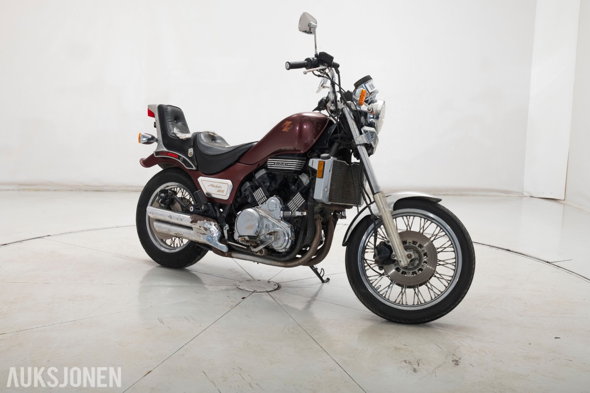 1985 Suzuki MADURA V1200 - UTEN MINSTEPRIS!