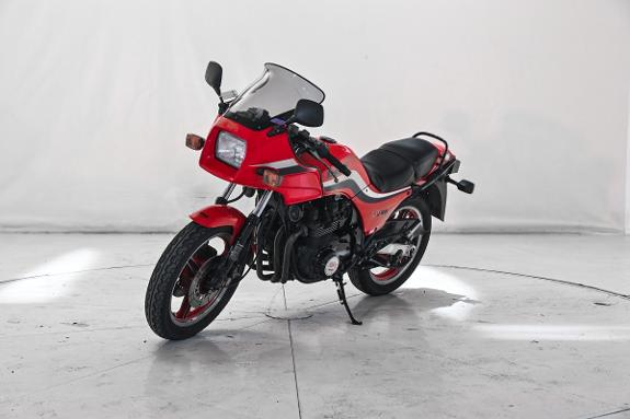 1983 Kawasaki GPZ 750 - INGEN MINSTEPRIS! 