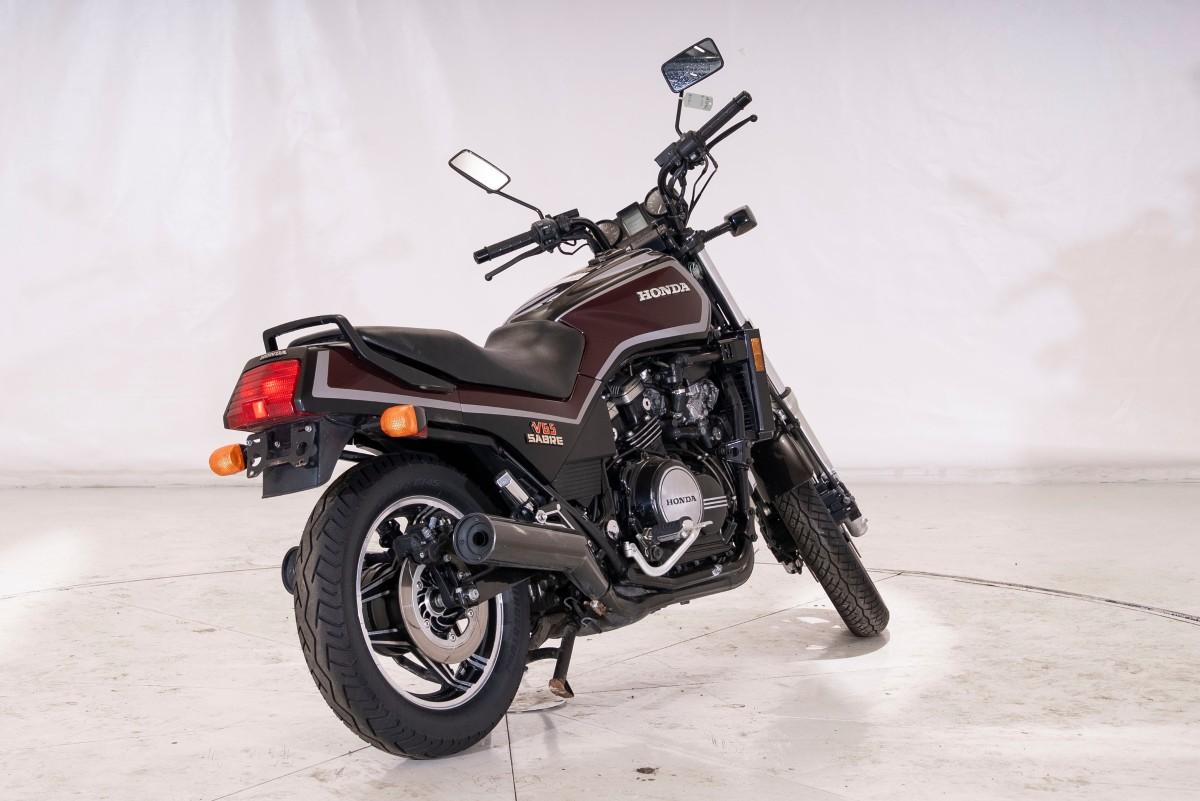 1984 Honda VF 1100 S SABRE - UTEN MINSTEPRIS!