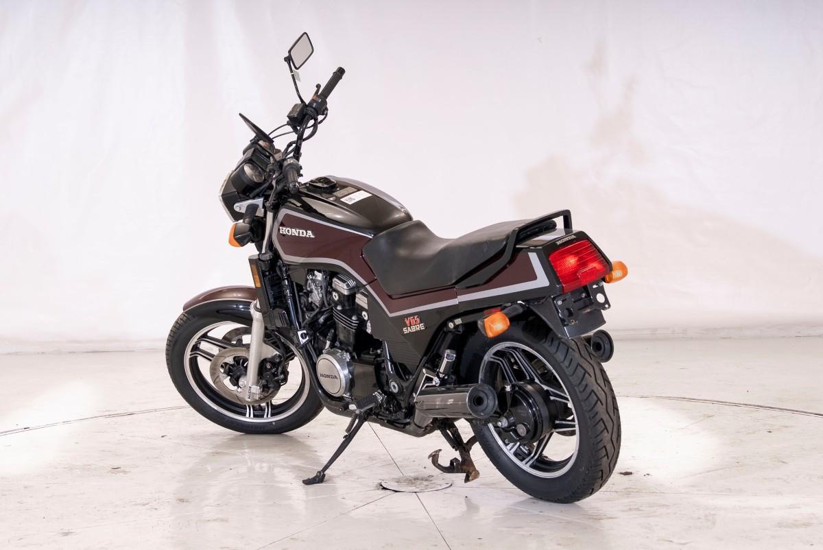 1984 Honda VF 1100 S SABRE - UTEN MINSTEPRIS!