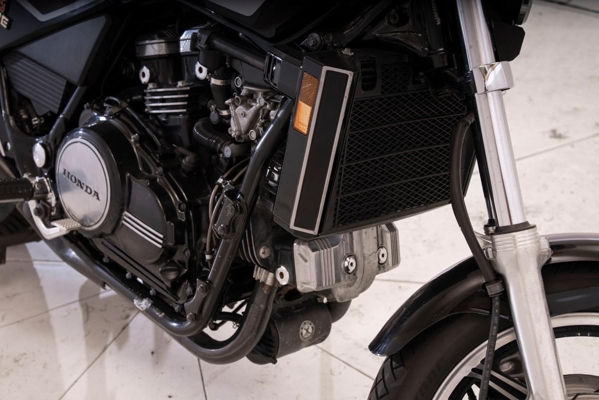 1984 Honda VF 1100 S SABRE - UTEN MINSTEPRIS!