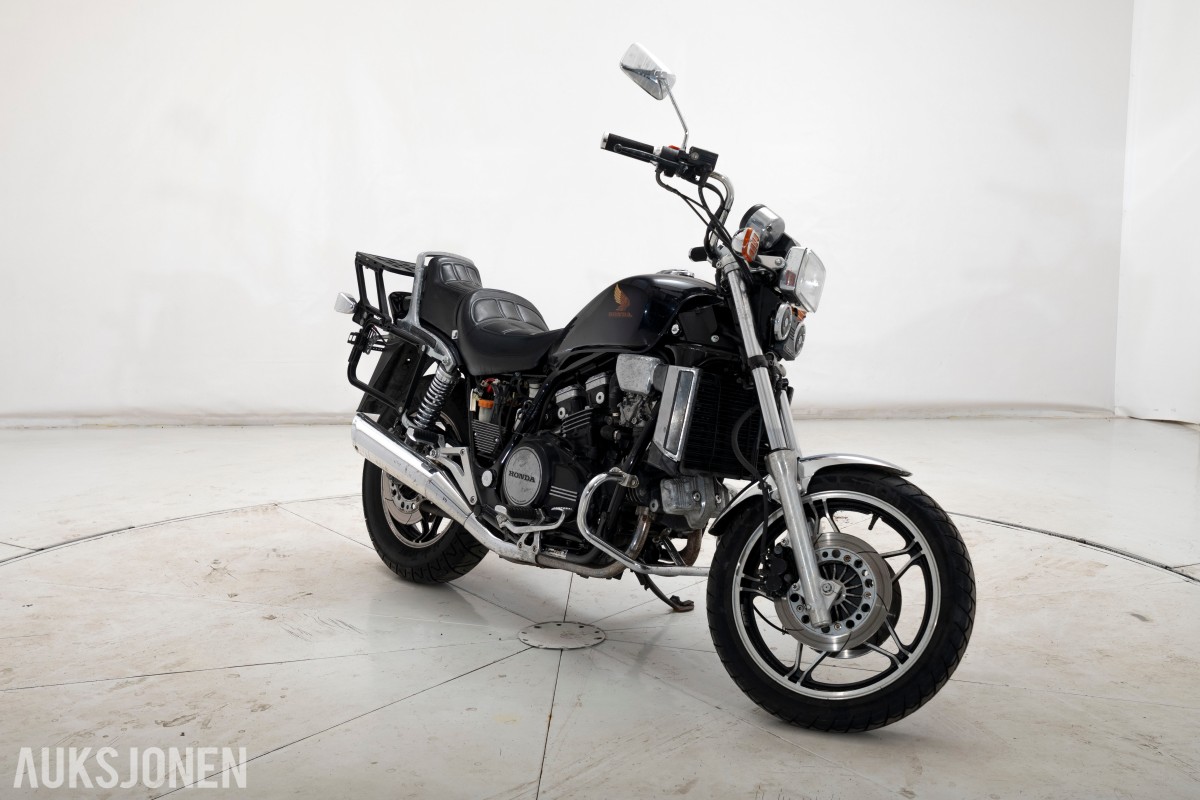 Honda MC - MAGNA - UTEN MINSTEPRIS!
