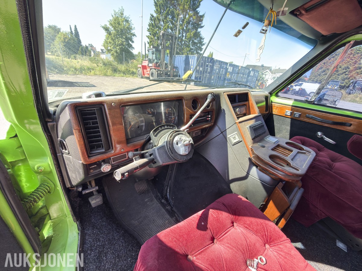 1986 Chevrolet VAN 6.2 D - AUTOMAT HENGERFESTE - UTEN MINSTEPRIS!