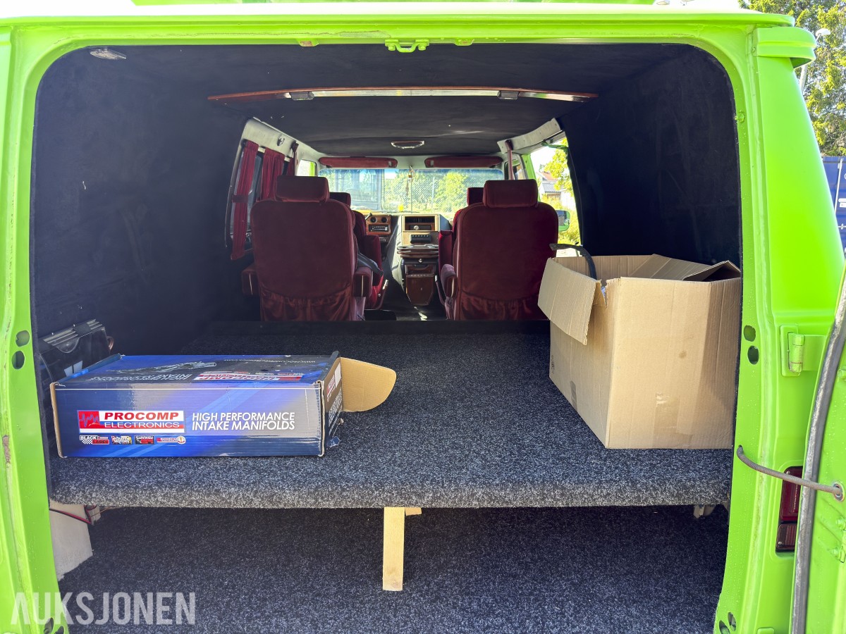 1986 Chevrolet VAN 6.2 D - AUTOMAT HENGERFESTE - UTEN MINSTEPRIS!