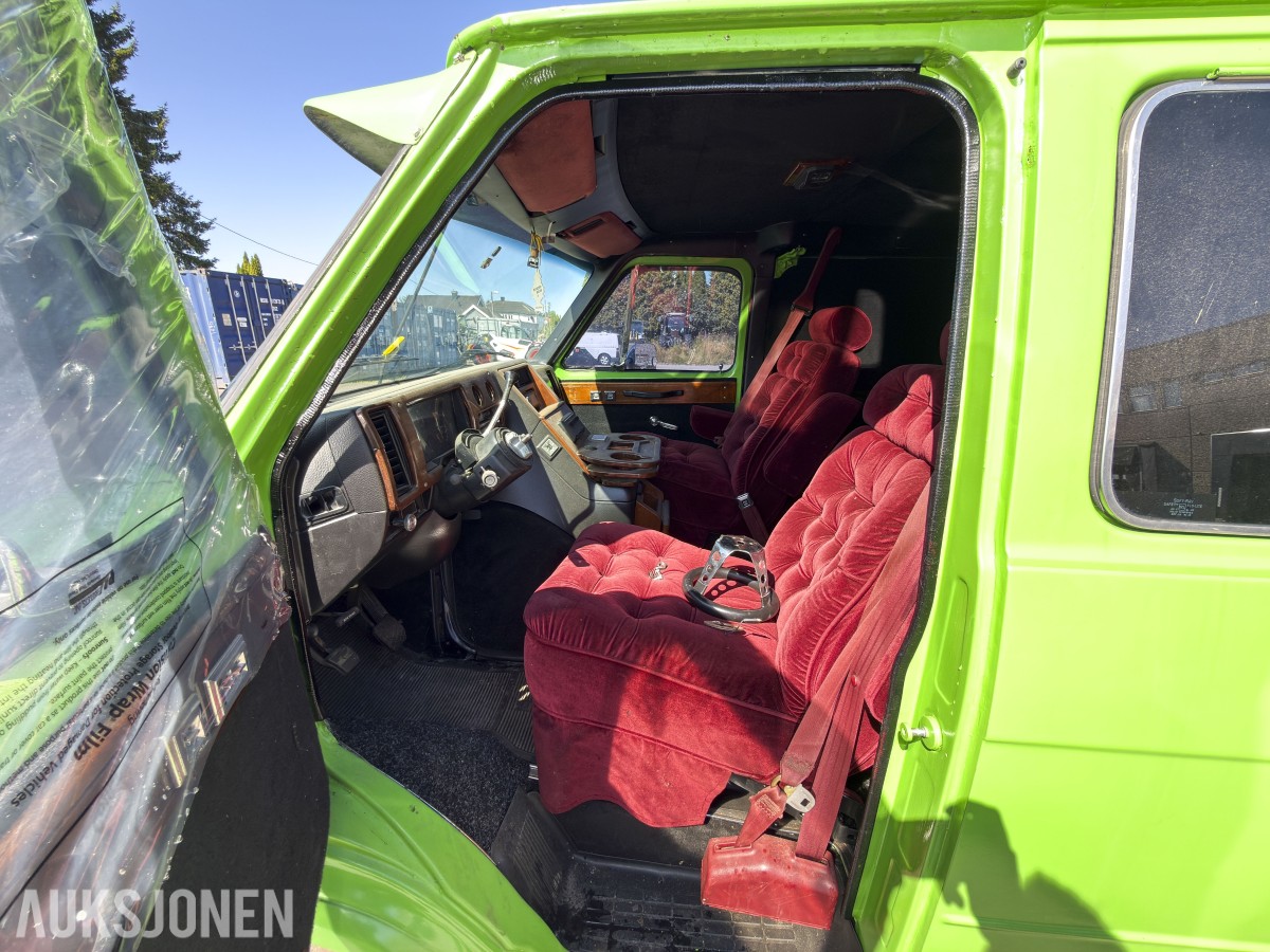 1986 Chevrolet VAN 6.2 D - AUTOMAT HENGERFESTE - UTEN MINSTEPRIS!