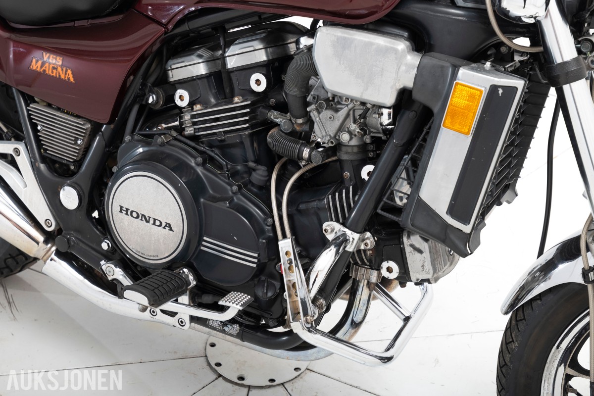 1984 Honda MAGNA V65 1100 CC - INGEN MINSTEPRIS!