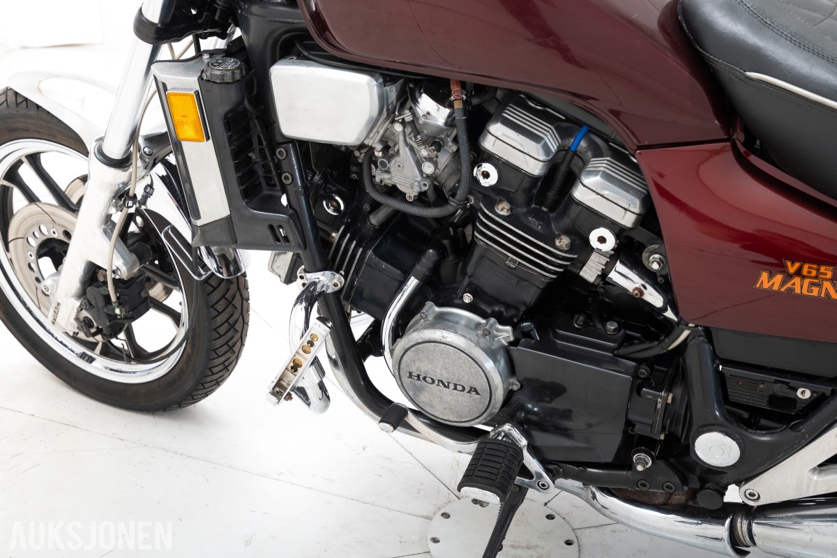 1984 Honda MAGNA V65 1100 CC - INGEN MINSTEPRIS!