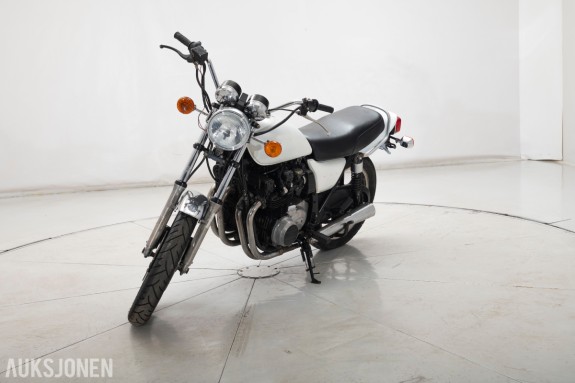 1982 Kawasaki Z650 - INGEN MINSTEPRIS!