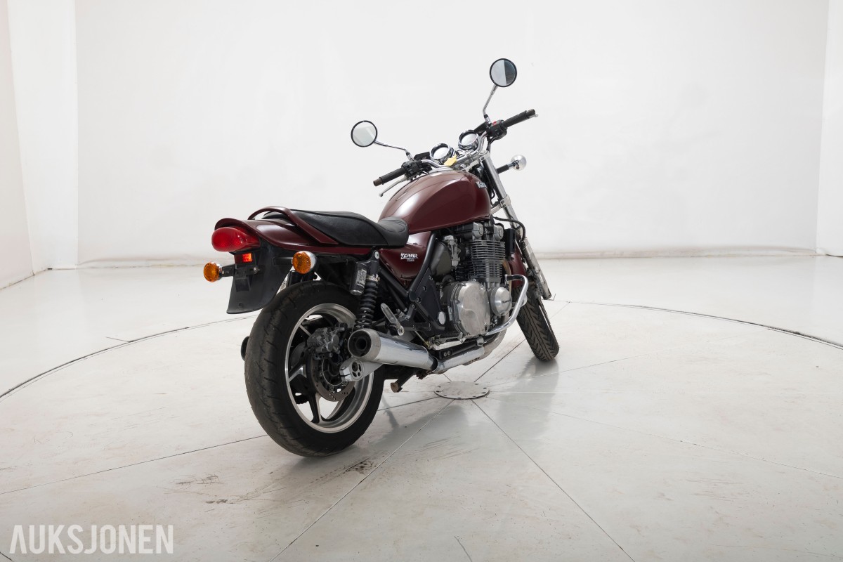 1993 Kawasaki ZR 1100 ZEPHYR - INGEN MINSTEPRIS!
