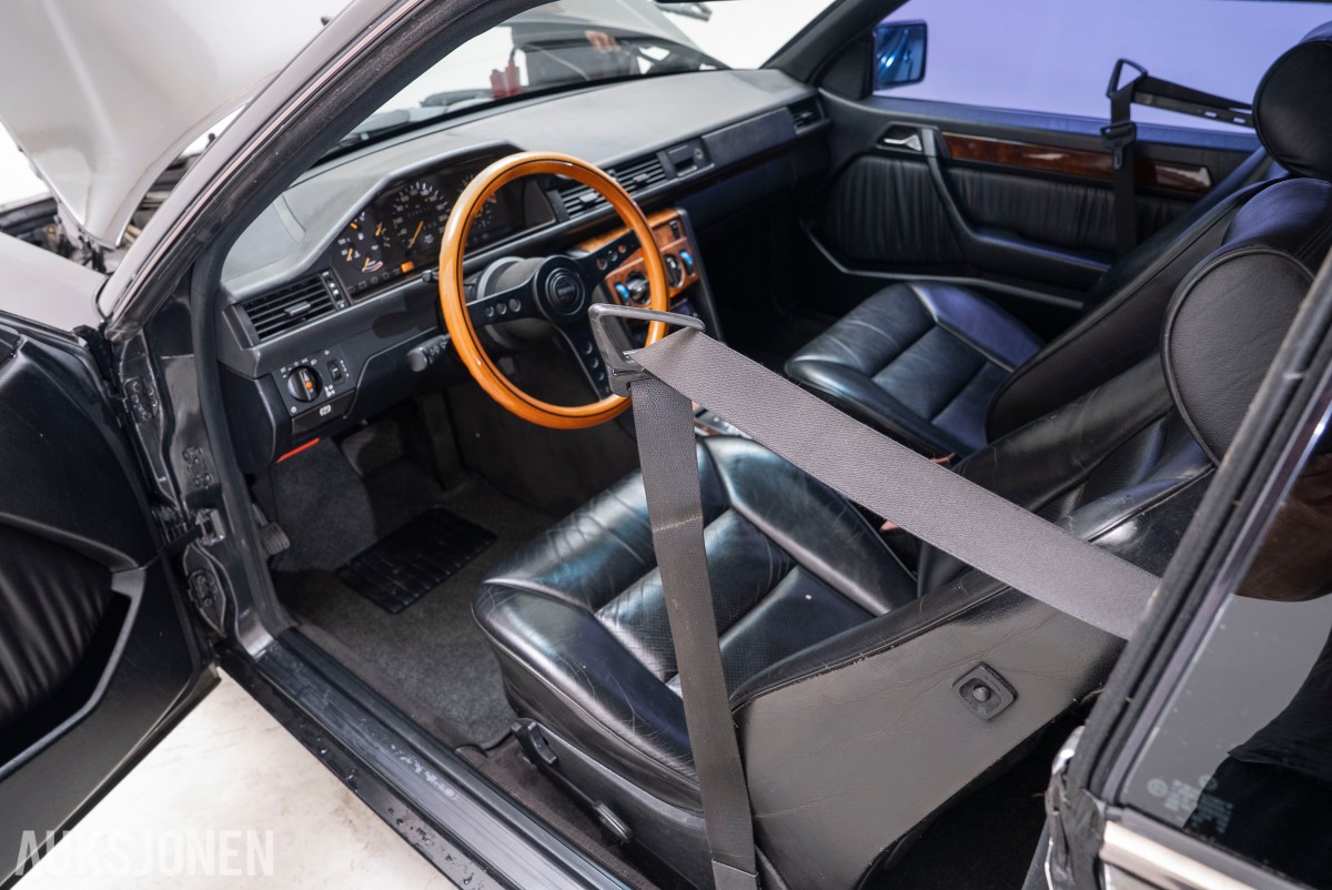 1988 Mercedes-Benz 230 CE COUPE AUT BORBET - UTEN MINSTEPRIS!