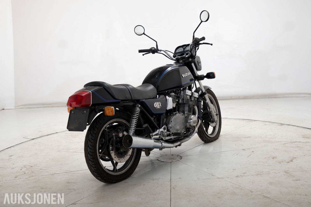 1982 Suzuki GSX750 - UTEN MINSTEPRIS!