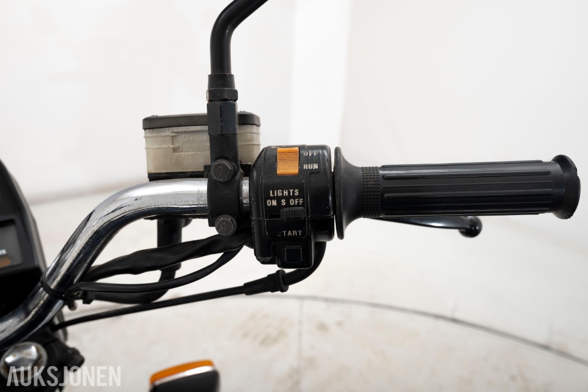 1982 Suzuki GSX750 - UTEN MINSTEPRIS!