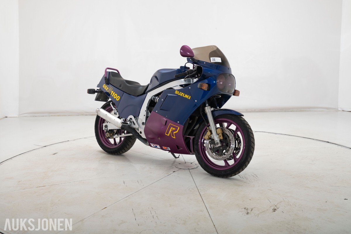 1986 Suzuki GSX R1100 - UTEN MINSTEPRIS!