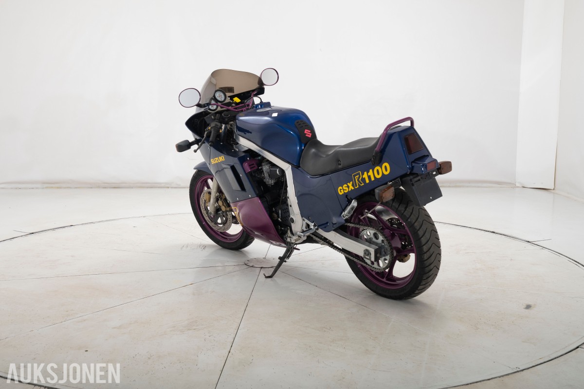 1986 Suzuki GSX R1100 - UTEN MINSTEPRIS!