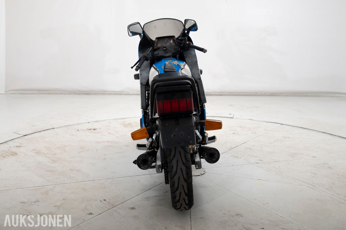 1985 Suzuki GSX1100EF - UTEN MINSTEPRIS!