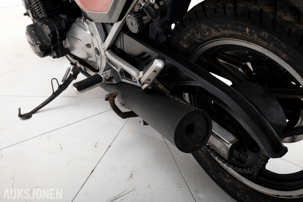 1985 Suzuki GSX 750 E - UTEN MINSTEPRIS!