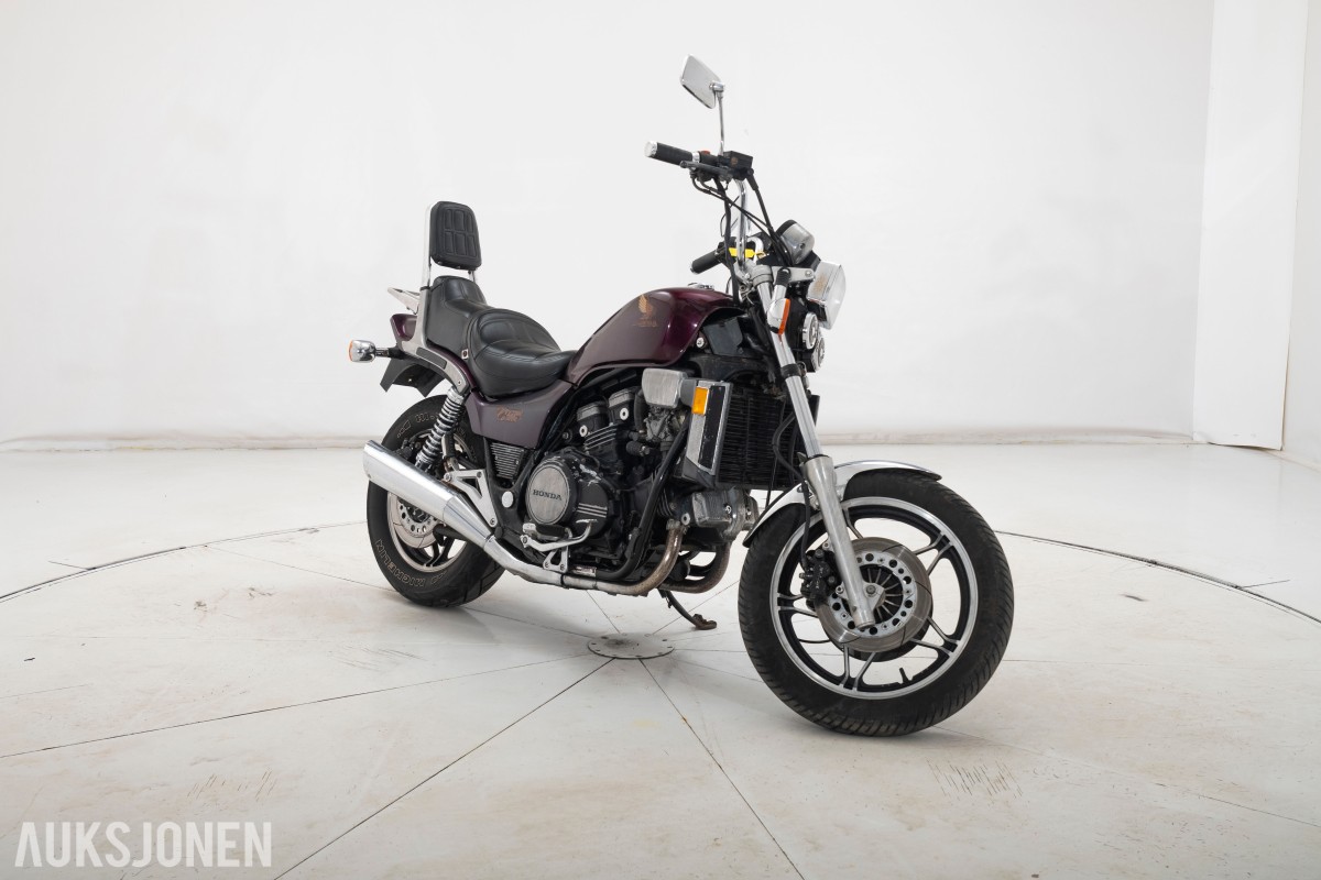 Honda Shadow VF 1100 - INGEN MINSTEPRIS! 