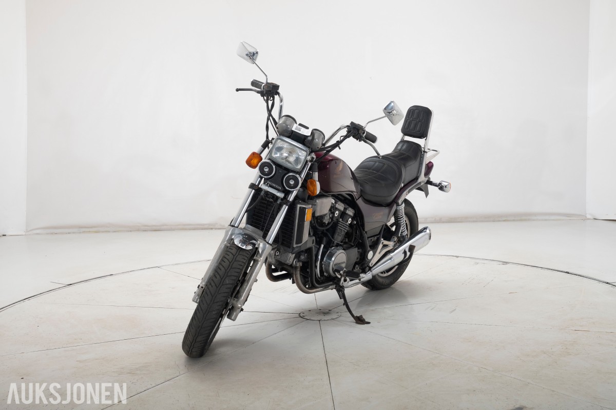 Honda Shadow VF 1100 - INGEN MINSTEPRIS! 