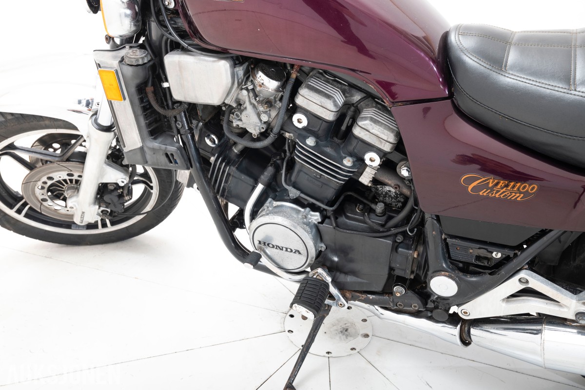 Honda Shadow VF 1100 - INGEN MINSTEPRIS! 