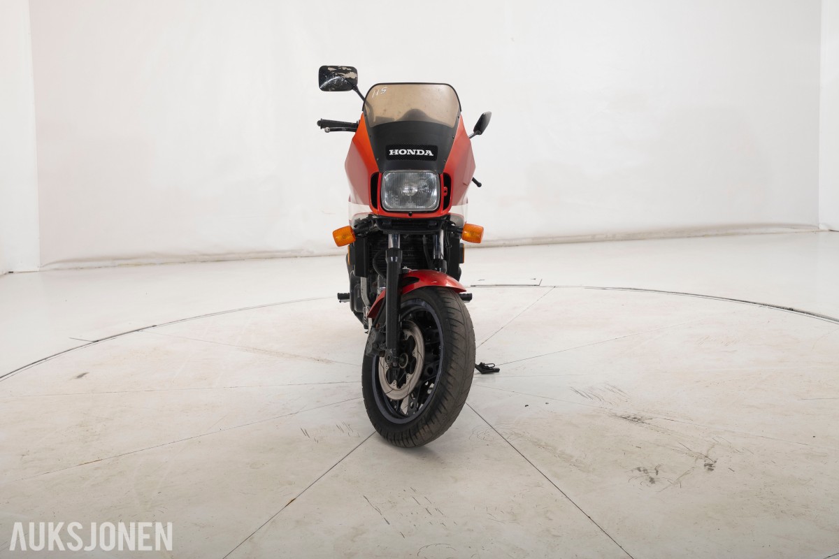 1984 Honda VF 1000 F - INGEN MINSTEPRIS!