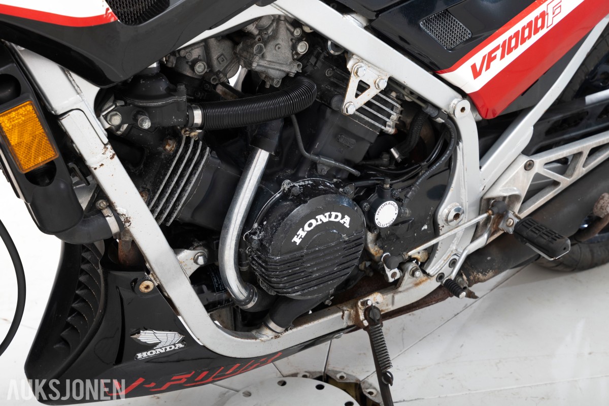 1984 Honda VF 1000 F - INGEN MINSTEPRIS!