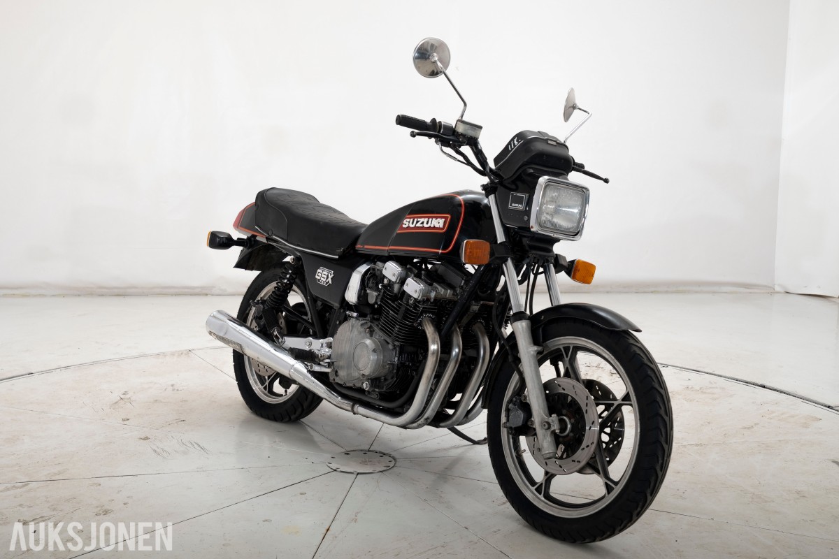 1981 Suzuki GSX 750 - UTEN MINSTEPRIS!