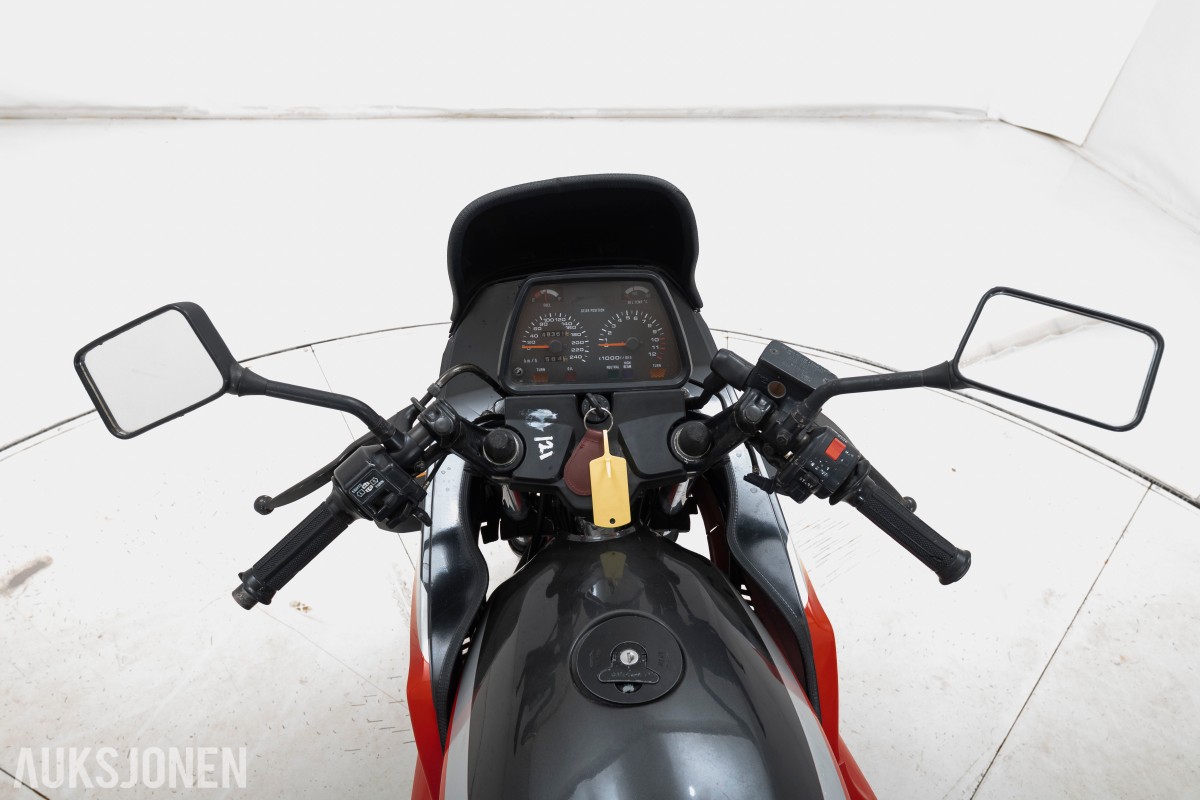 1990 Suzuki GSX750ES - INGEN MINSTEPRIS!