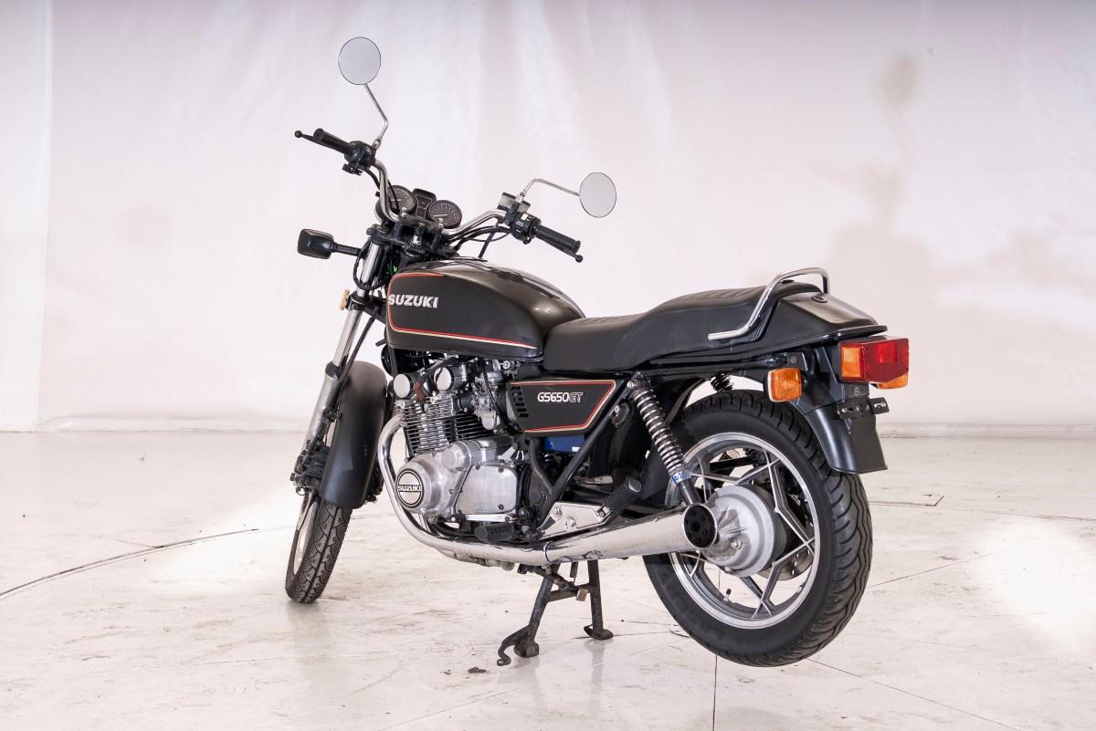 1981 Suzuki GS 650 GT - UTEN MINSTEPRIS! 