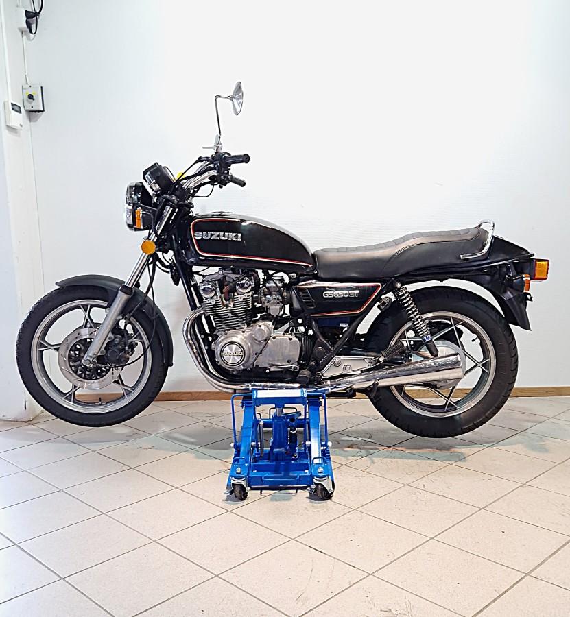 1981 Suzuki GS 650 GT - UTEN MINSTEPRIS! 