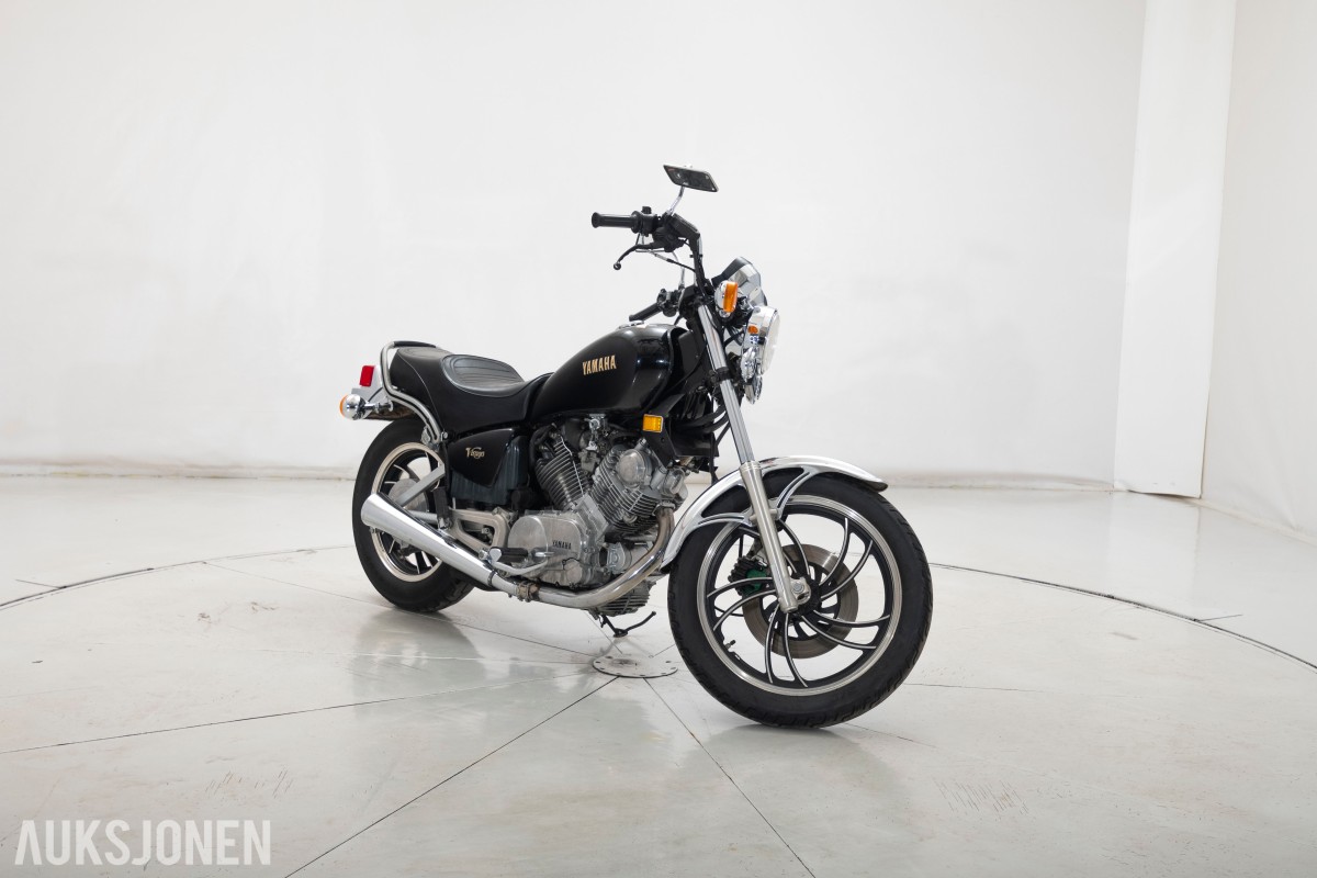 1981 Yamaha VIRAGO XV750 - INGEN MINSTEPRIS!