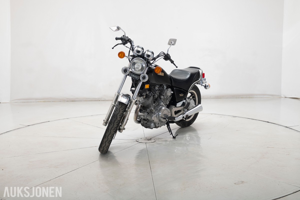 1981 Yamaha VIRAGO XV750 - INGEN MINSTEPRIS!