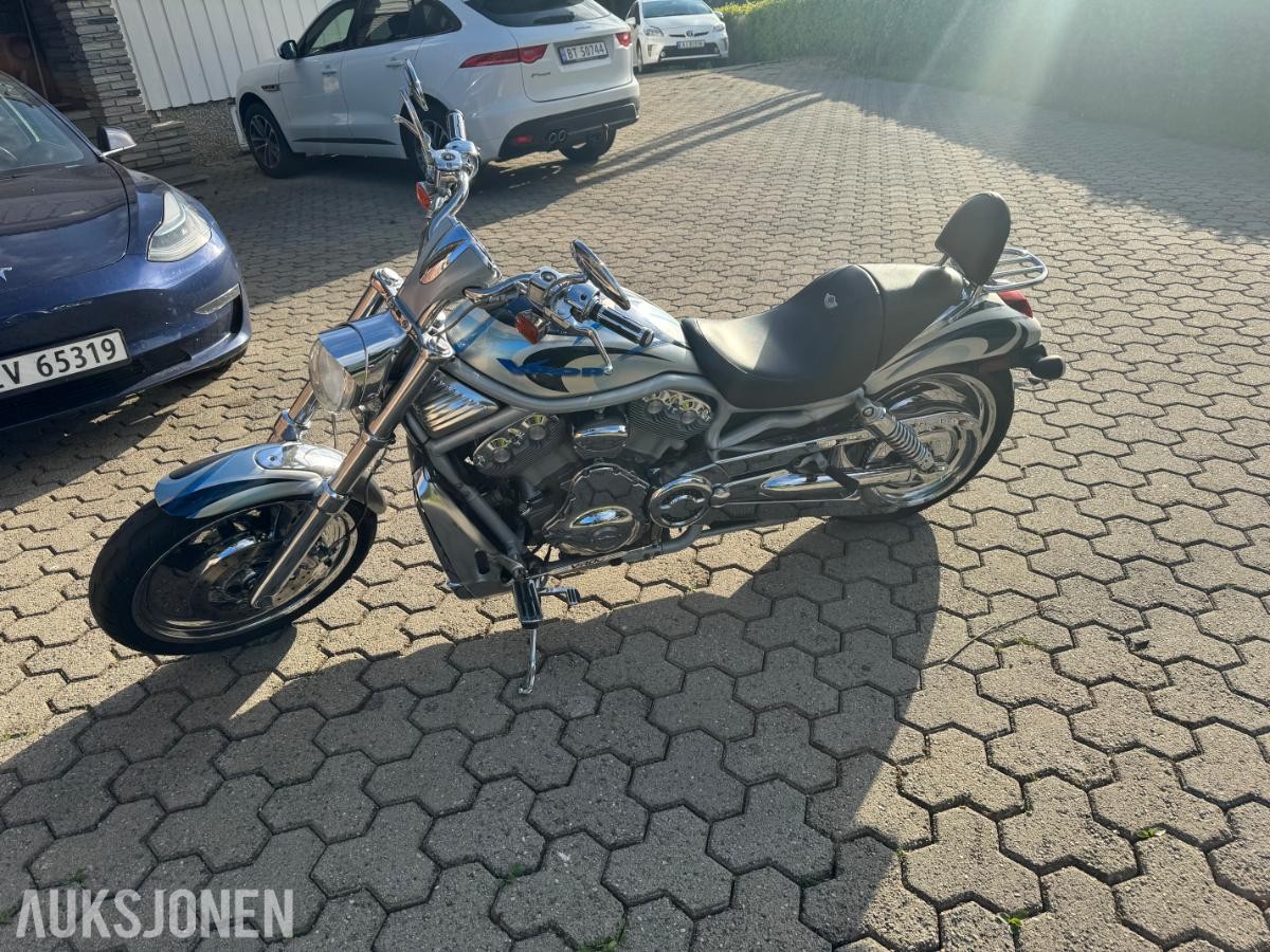 2003 Harley-Davidson V-ROD TWO TONE VRSCA