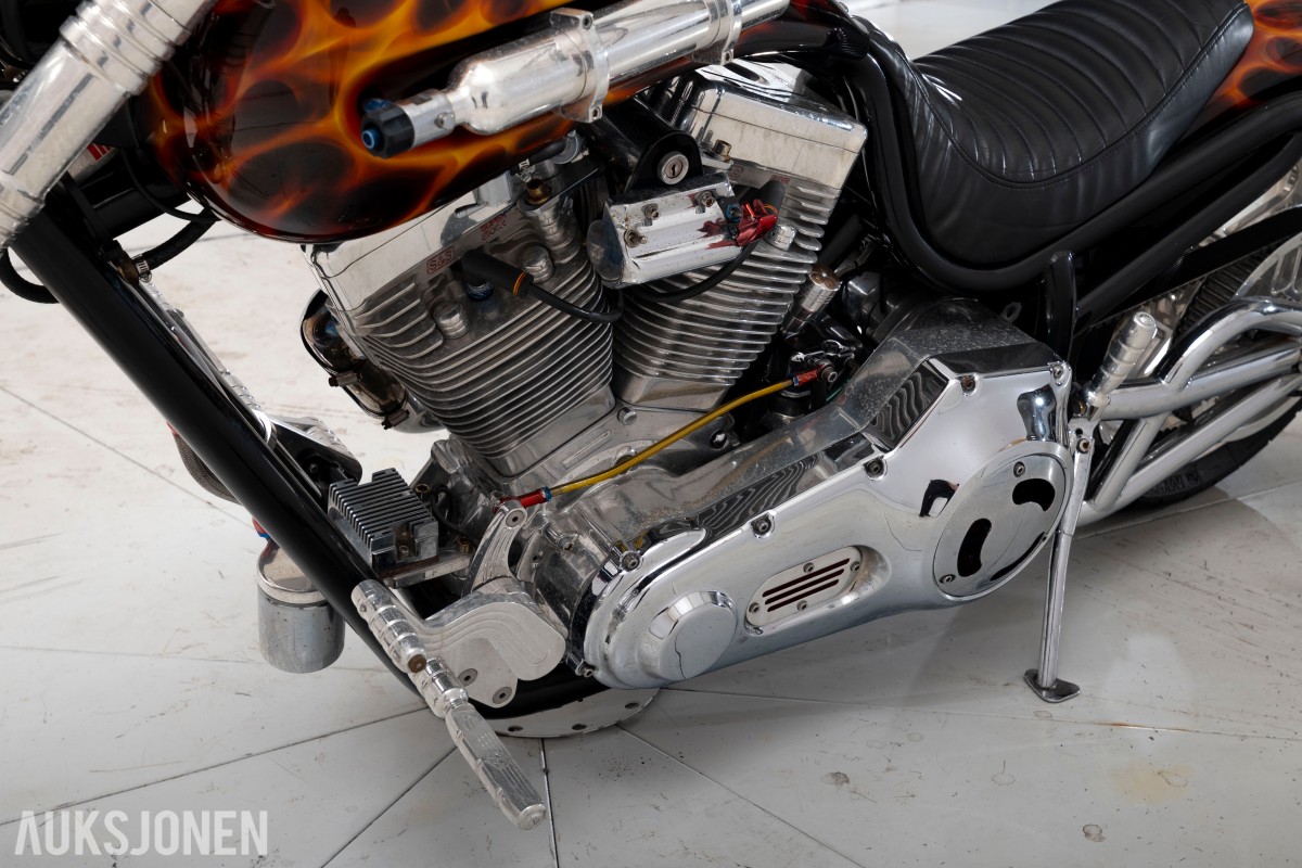 Harley-Davidson AMERICAN IRONHORSE - UTEN MINSTEPRIS!