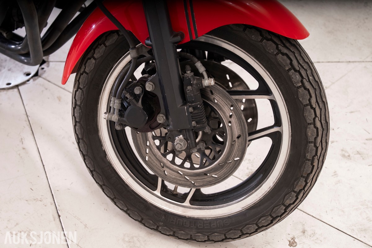 1984 Suzuki GSX750 - UTEN MINSTEPRIS! 
