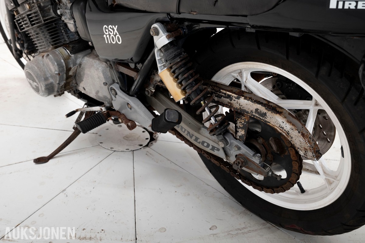 Suzuki GSX1100 - UTEN MINSTEPRIS! 
