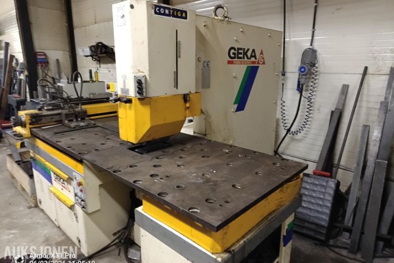 1996 Geka Puma 110