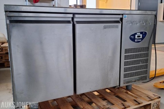 2019 Desmon Silverline Kjølebenk
