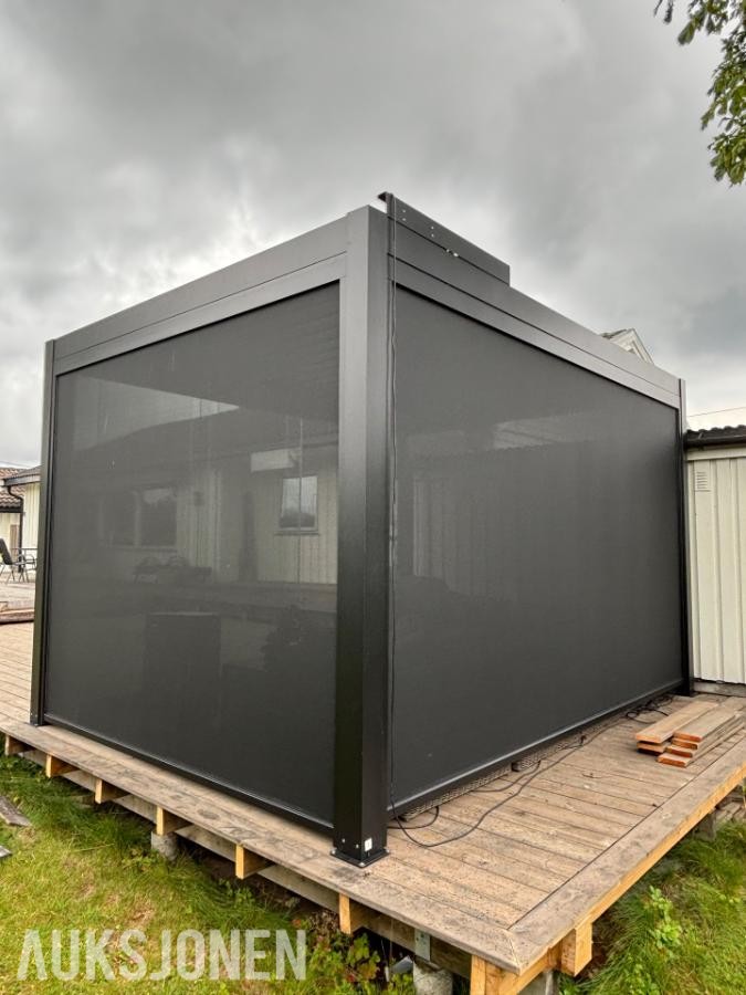 Heavy Duty 4x4x2,5m pergola med motor & fjernkontroll