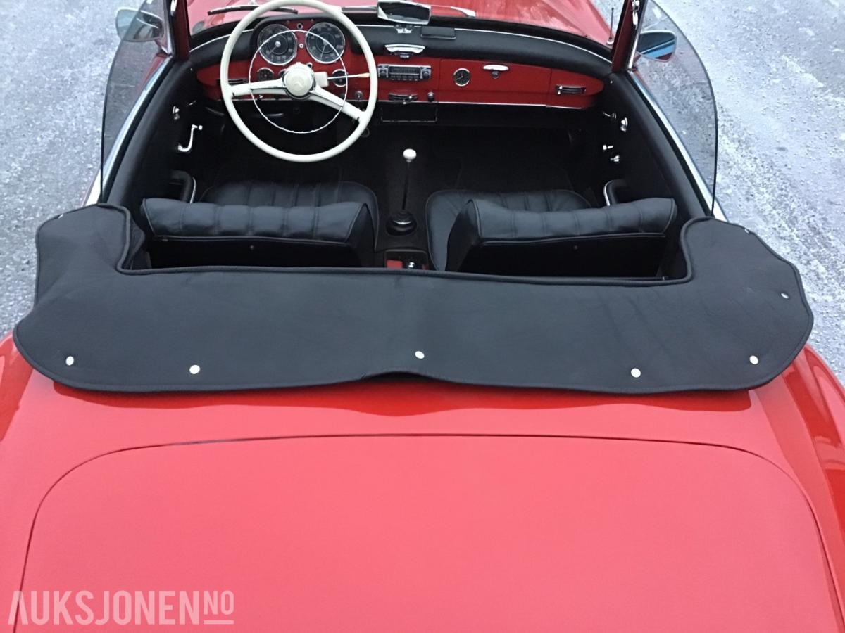 1957 Mercedes-Benz 190 SL Cabriolet 