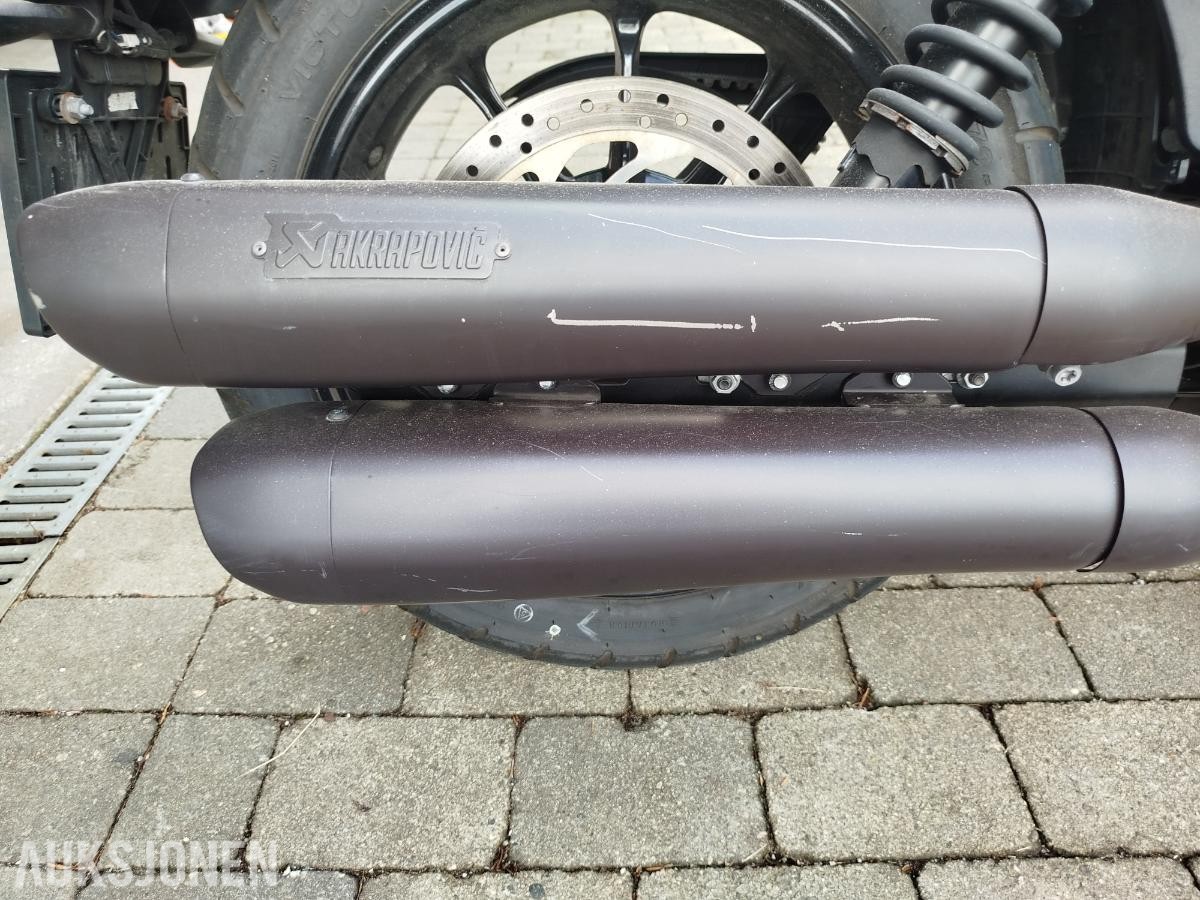 2017 VICTORY OCTANE 1200cm 105HK LAV KILOMETER KUN 8035KM AKRAPOVIC