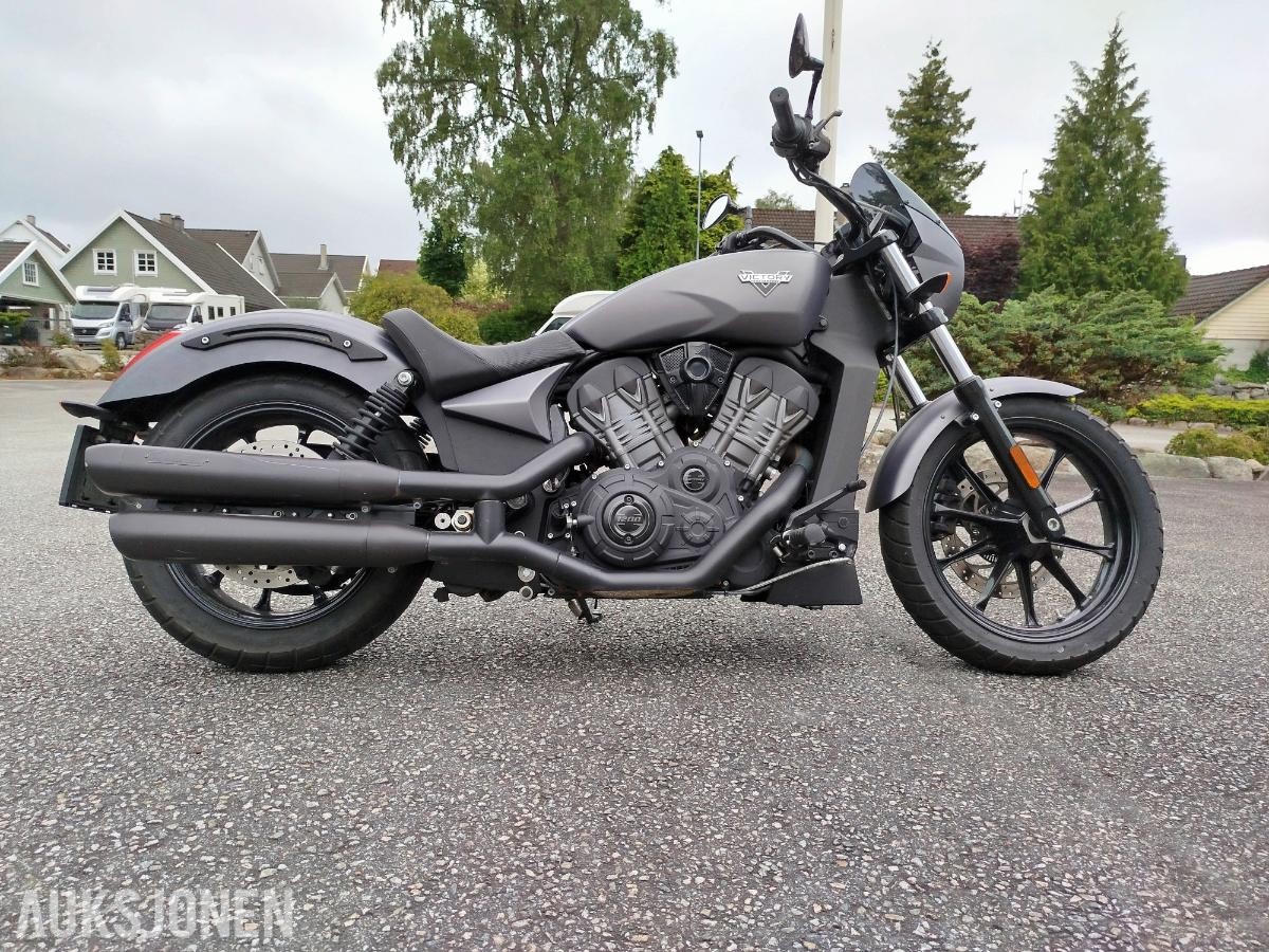 2017 VICTORY OCTANE 1200cm 105HK LAV KILOMETER KUN 8035KM AKRAPOVIC