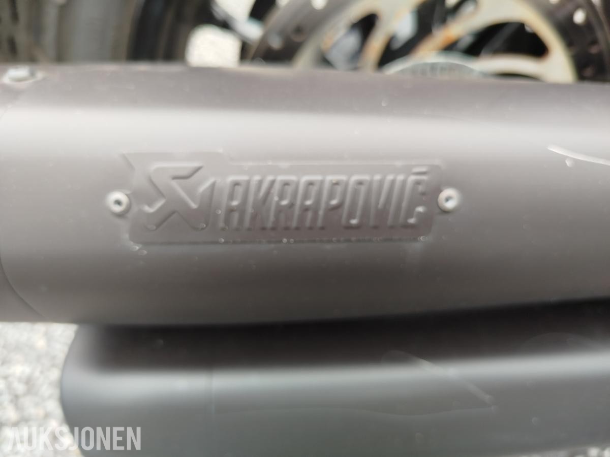2017 VICTORY OCTANE 1200cm 105HK LAV KILOMETER KUN 8035KM AKRAPOVIC