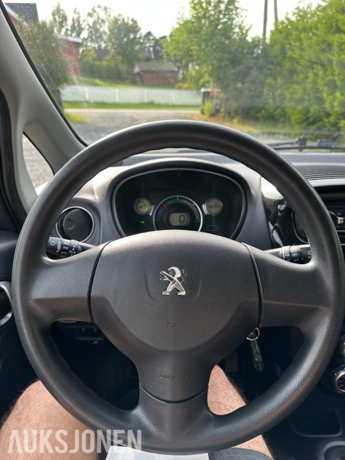 2011 Peugeot iOn, s+v dekk eu ok 05.2027 107500km