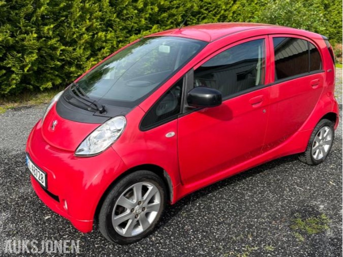 2011 Peugeot iOn, s+v dekk eu ok 05.2027 107500km