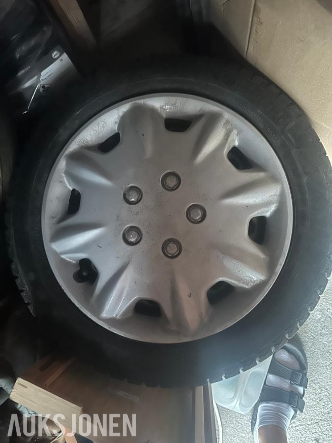 2011 Peugeot iOn, s+v dekk eu ok 05.2027 107500km
