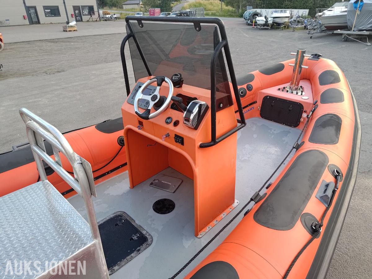 2005 21 fots RIB - Valiant PT-650