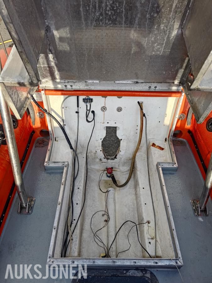 2005 21 fots RIB - Valiant PT-650
