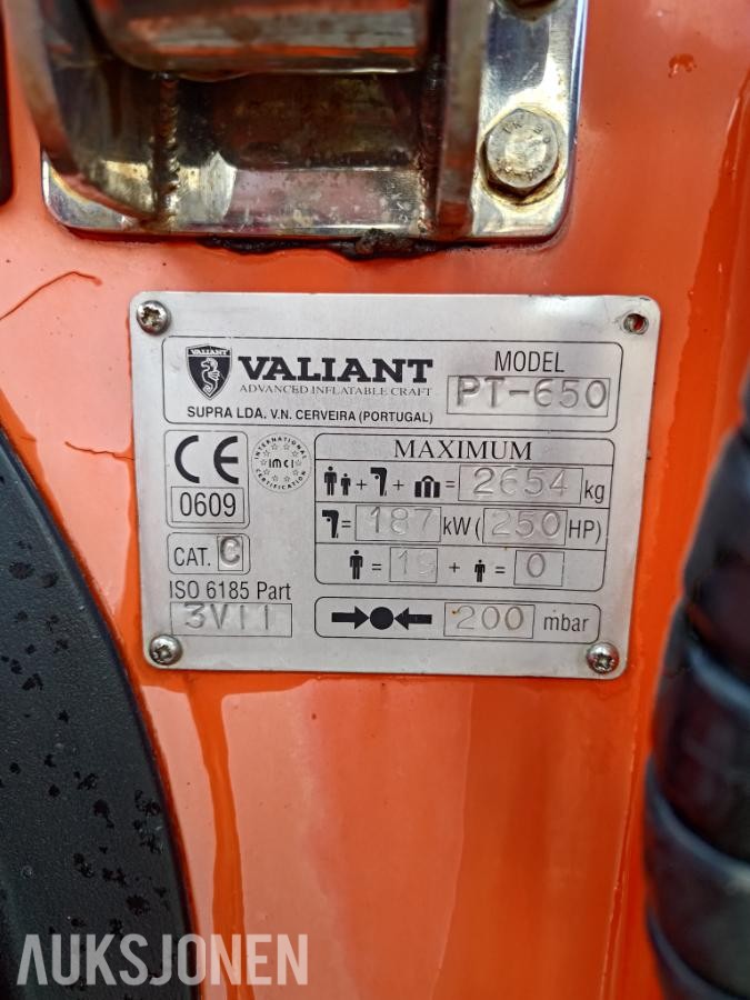 2005 21 fots RIB - Valiant PT-650